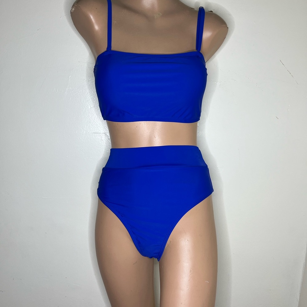 NWT LARGE BLUE Bando and 5 way strap’s BIKINI HIGH RISE REMOVABLE CUPS AMAZON